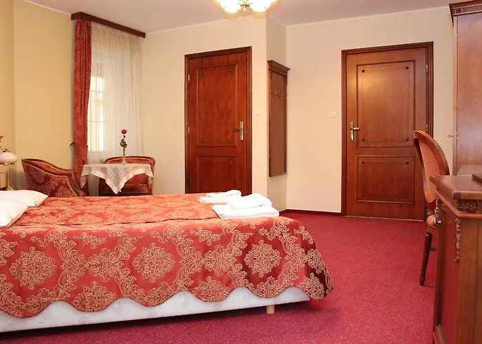 Bed & Breakfast Piastowska 3*