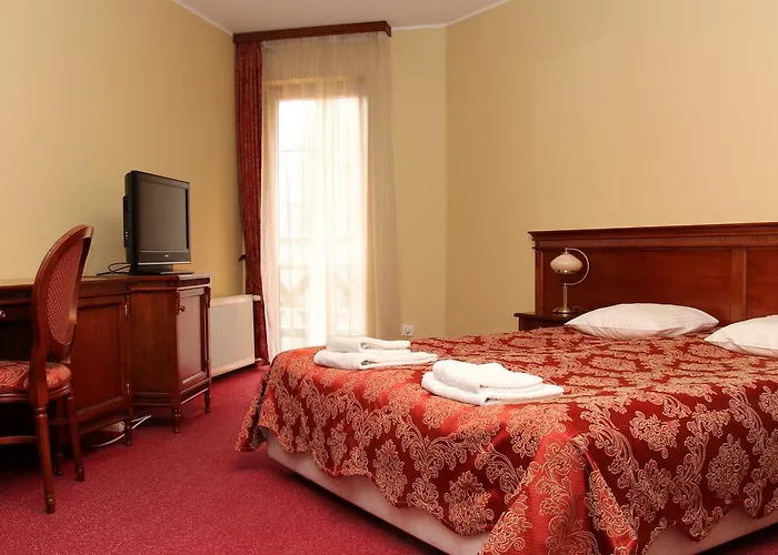 Piastowska Bed & Breakfast 3*